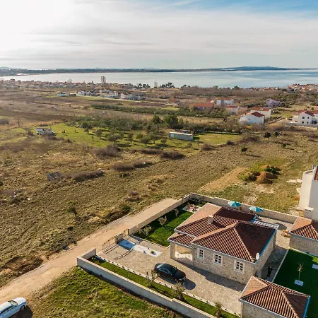 Villa Zizi Vrsi