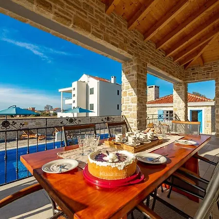Villa Zizi Vrsi